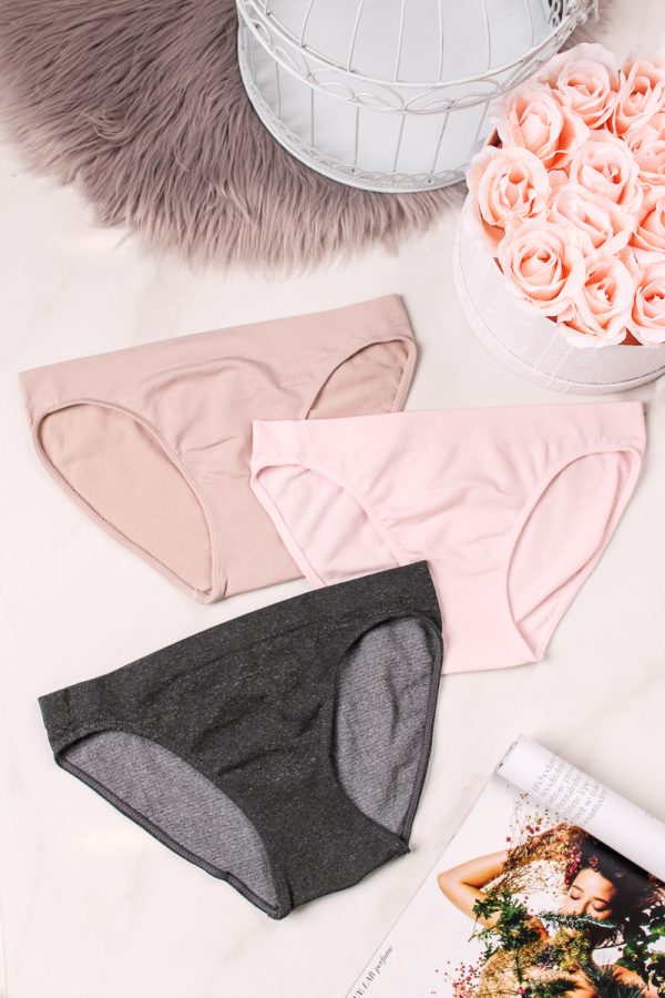 Trojbalenie nohavičiek Coming Attraction Bikinis - béžová + ružová + sivá